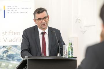 S.E. Prof. Dr. Andrzej Przyłębski - Botschafter der Republik Polen in Berlin 