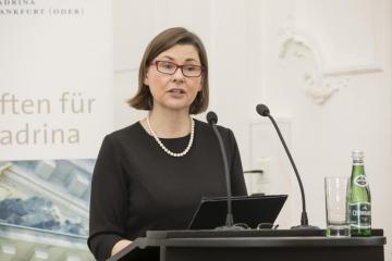 Prof. Dr. Dagmara Jajeśniak-Quast - Direktorin des Zentrums für Interdisziplinäre Polenstudien 